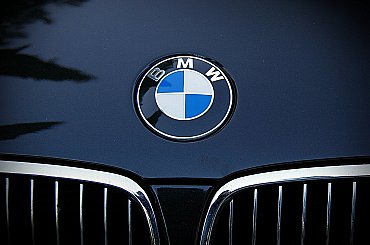 BMW prozatím pokryje cla uvalená na auta z Mexika