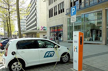 Teplárny Brno staví dobíjecí centrum pro elektromobily s 50 dobíjecími body