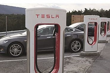 Tesla dostává v Číně na frak. Válcuje ji nejen BYD, ale i další čínské značky