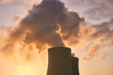 Dvacítka zemí vyzvala ke ztrojnásobení jaderné energie ve světě do roku 2050
