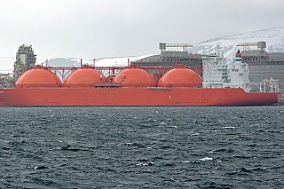 Pending state aid decision and technical issues weigh on German LNG terminals